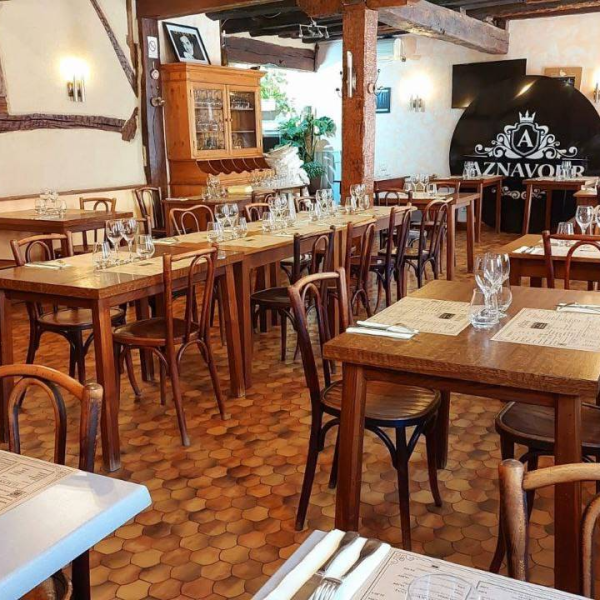 Restaurant - Aznavour - Restaurant Vaulx en Velin - meilleur resto VILLARS-LES-DOMBES